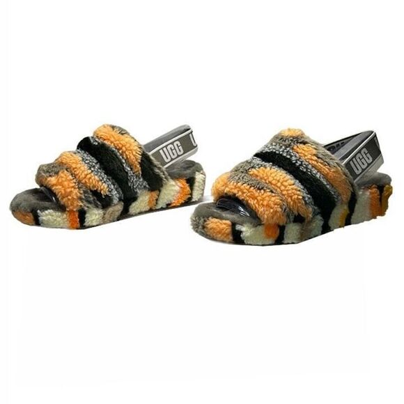 UGG - Women’s "Fluff Yeah" Shearling Slipper Cali Collage Olive - Size 9, Grey - Picture 9 of 11